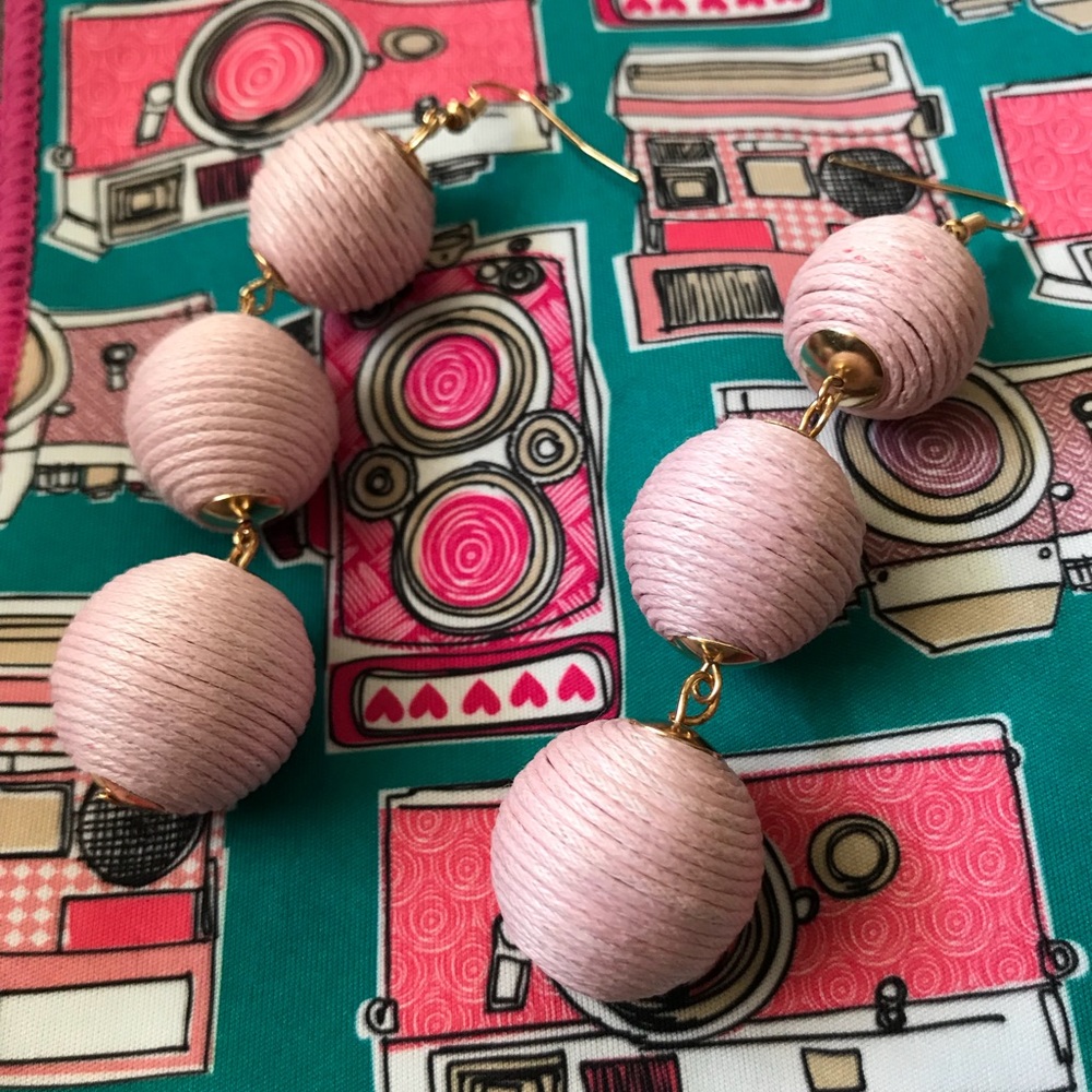 💕New 💕 Pink gold tone Ball Drop Earrings.